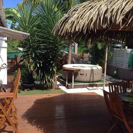 Charmant Bungalow Un P'Tit Coin De Paradis แซงต์-ฟรองซัวส์ ภายนอก รูปภาพ