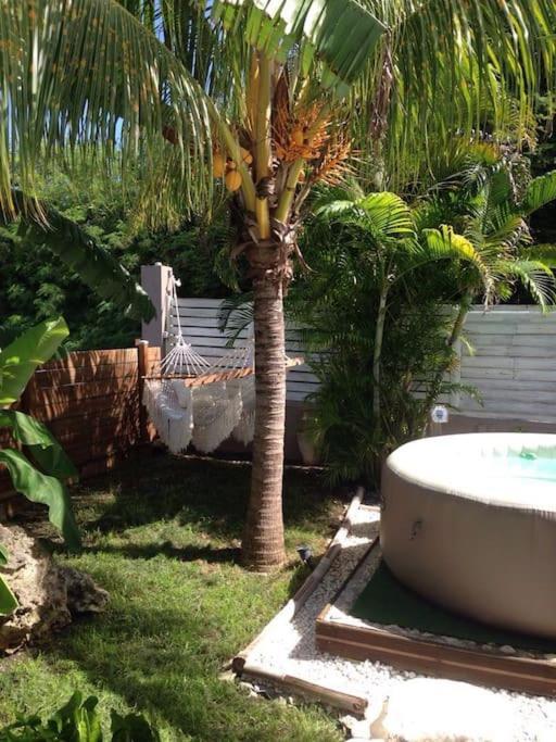 Charmant Bungalow Un P'Tit Coin De Paradis แซงต์-ฟรองซัวส์ ภายนอก รูปภาพ