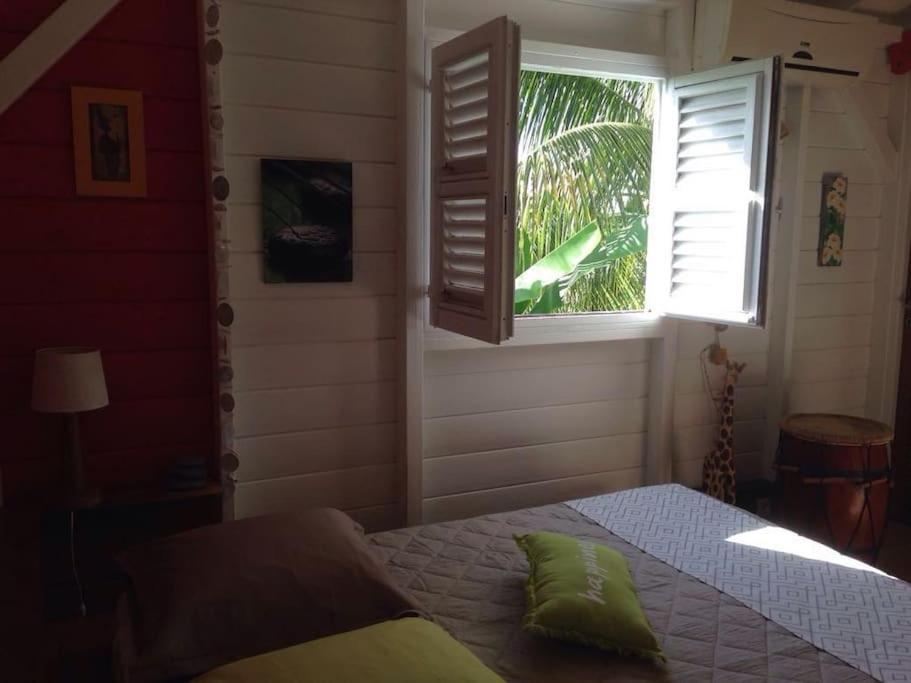 Charmant Bungalow Un P'Tit Coin De Paradis แซงต์-ฟรองซัวส์ ภายนอก รูปภาพ